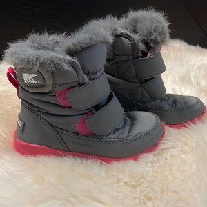 Kids Sorel boot size 11